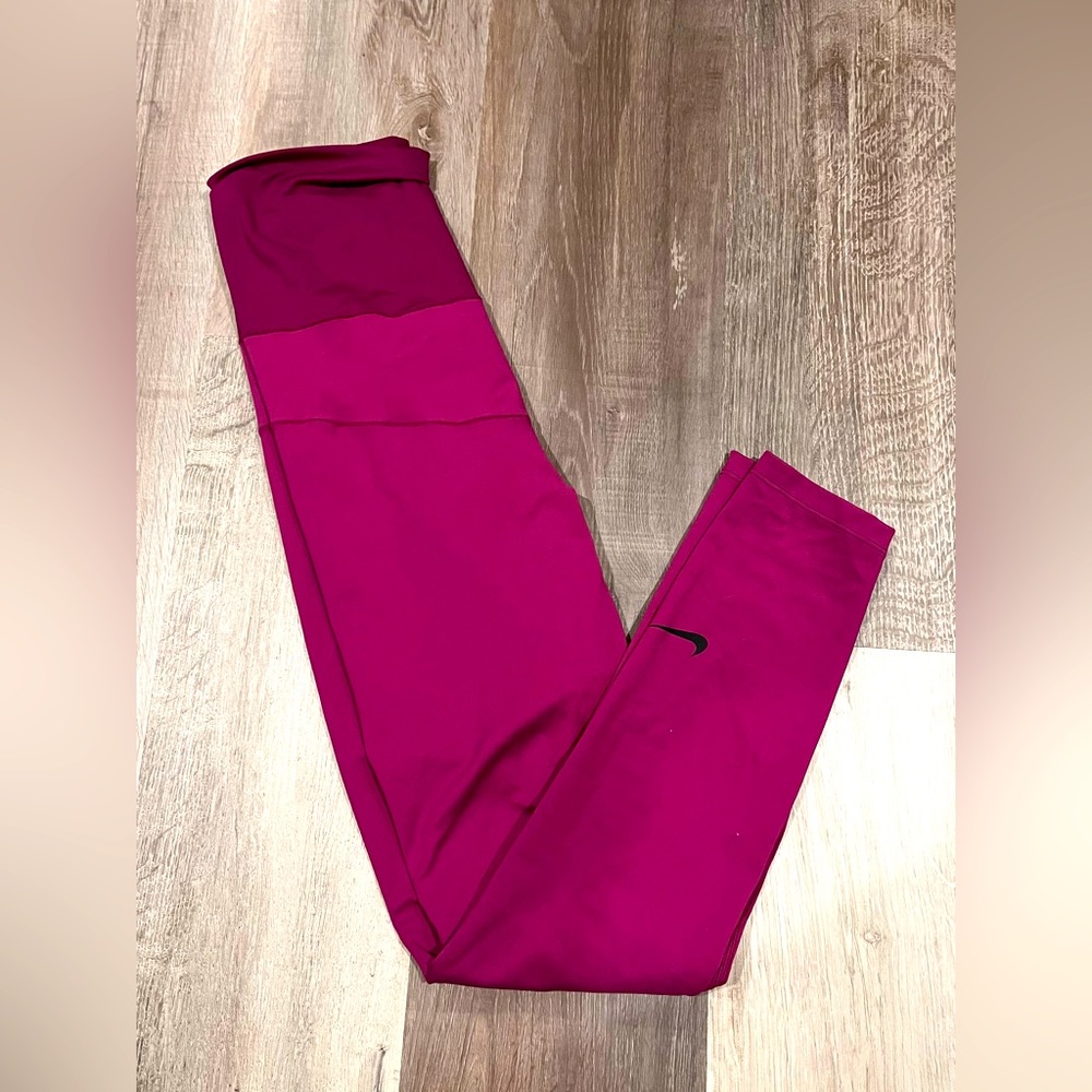 Nike Maternity Leggings